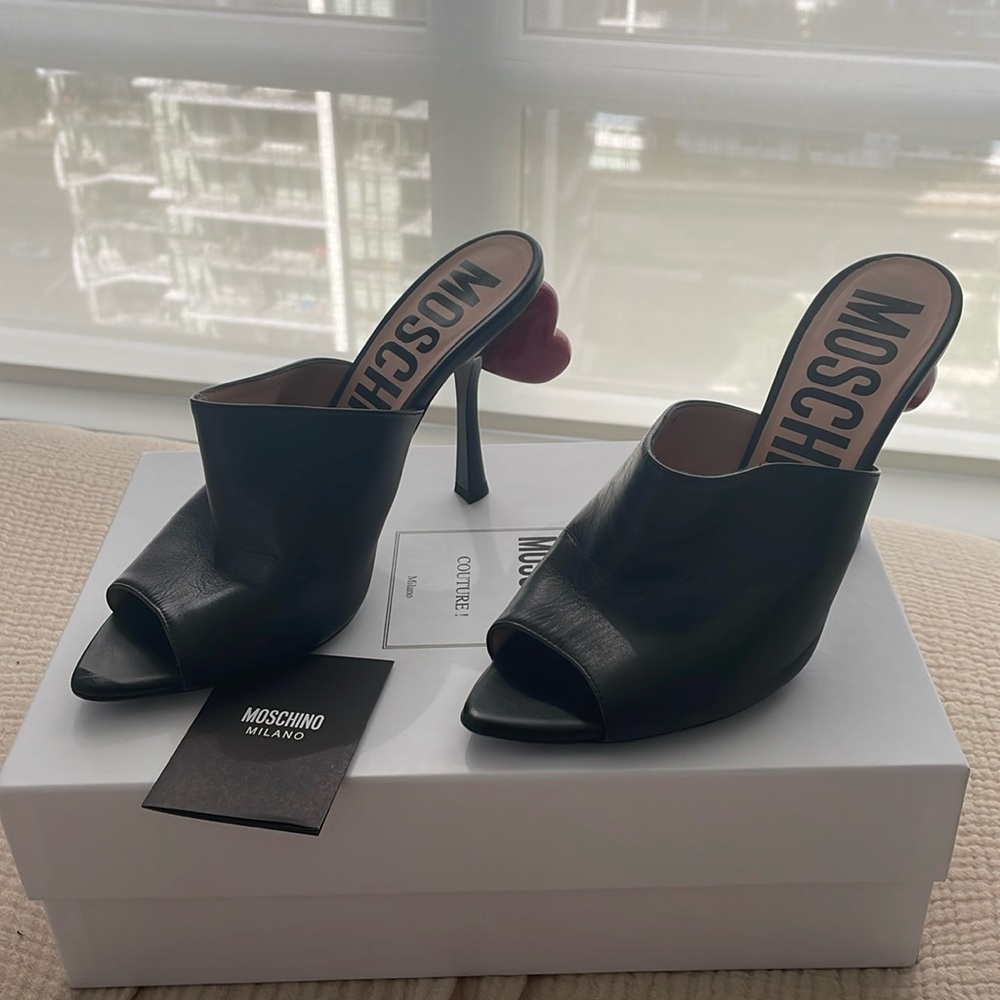 Moschino Couture heart mules size 37